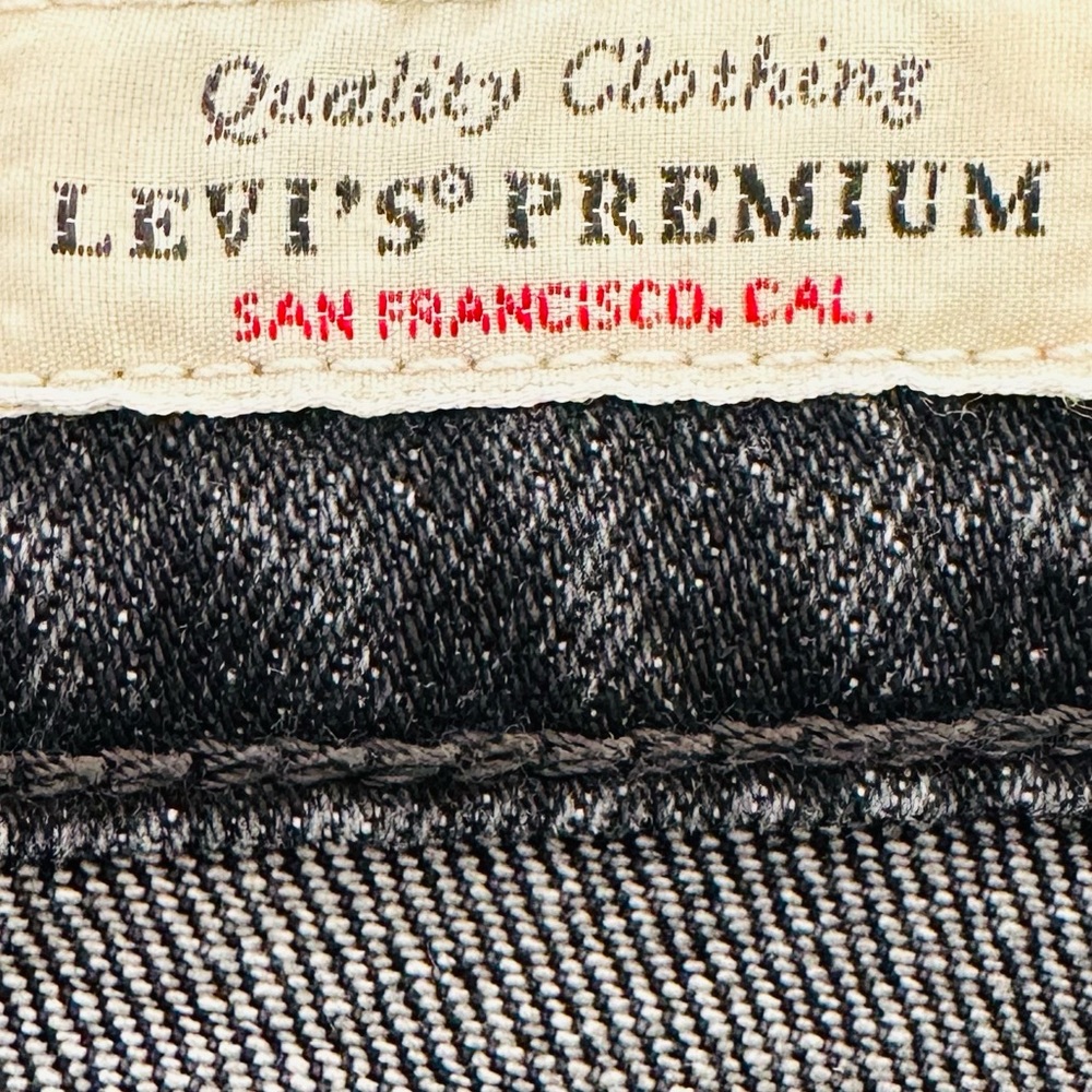 New Levi’s 70’s high flare jeans premium - Picture 6 of 11